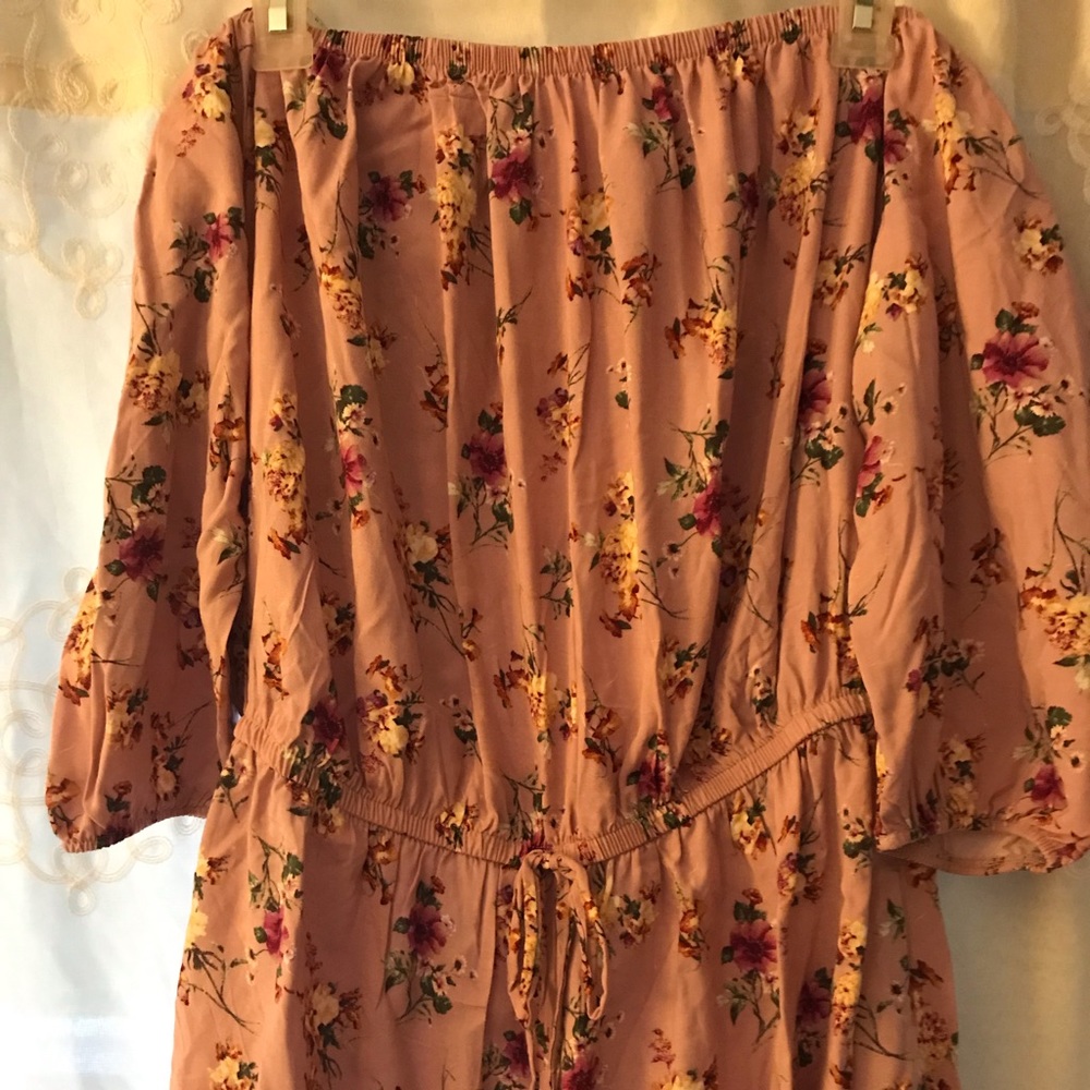Romper - Picture 3 of 3